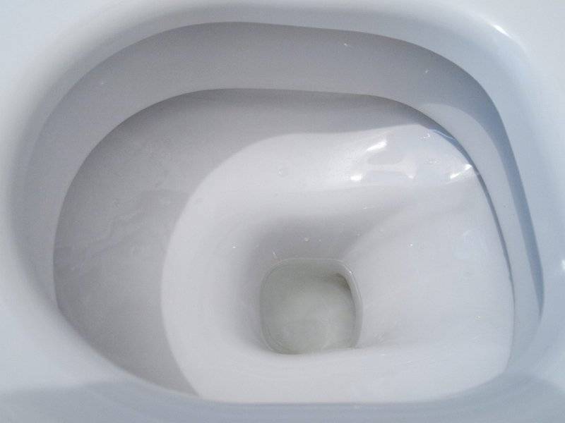 Унитаз безободковый: туалет компакт с бачком без ободка, фото угловой сантехники с инсталляцией, перетекает ли, как выбрать