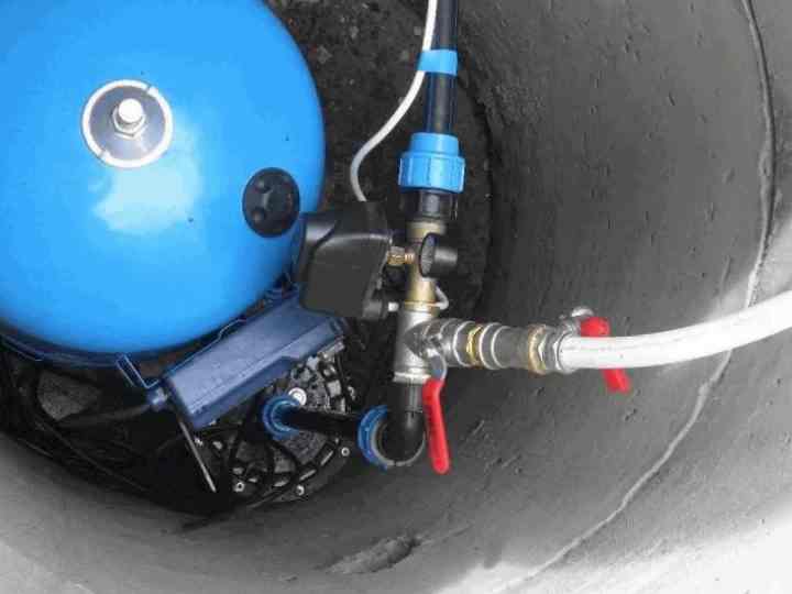 Схема установки погружного насоса в скважину: как опустить и закрепить оборудование