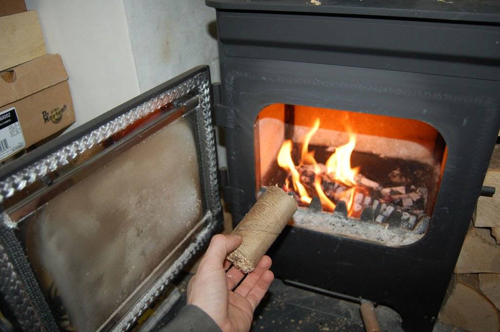 Температура горения антрацита, бурого и каменного угля: свойства, процесс возгорания в котле и печи