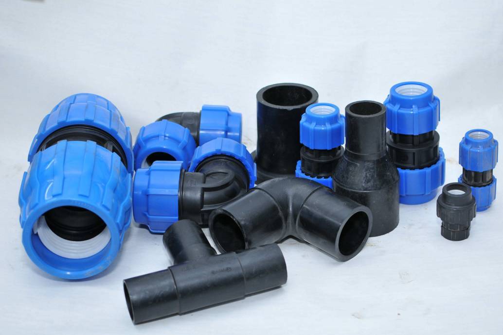 Фитинги для труб (38 фото): что это такое, надвижные варианты для пластиковых изделий, обзор нержавеющих изделий для водоснабжения, пресс-конструкции