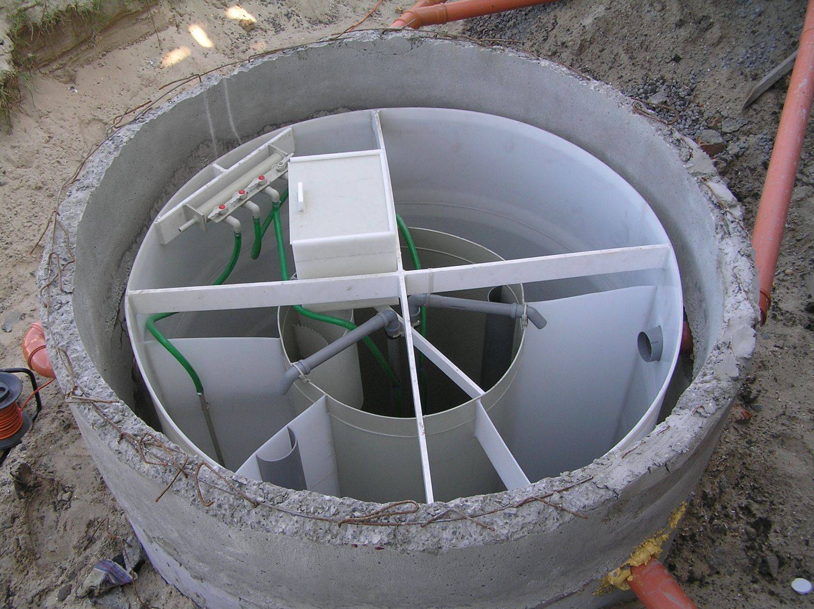 Биореактор для септика из бетонных колец