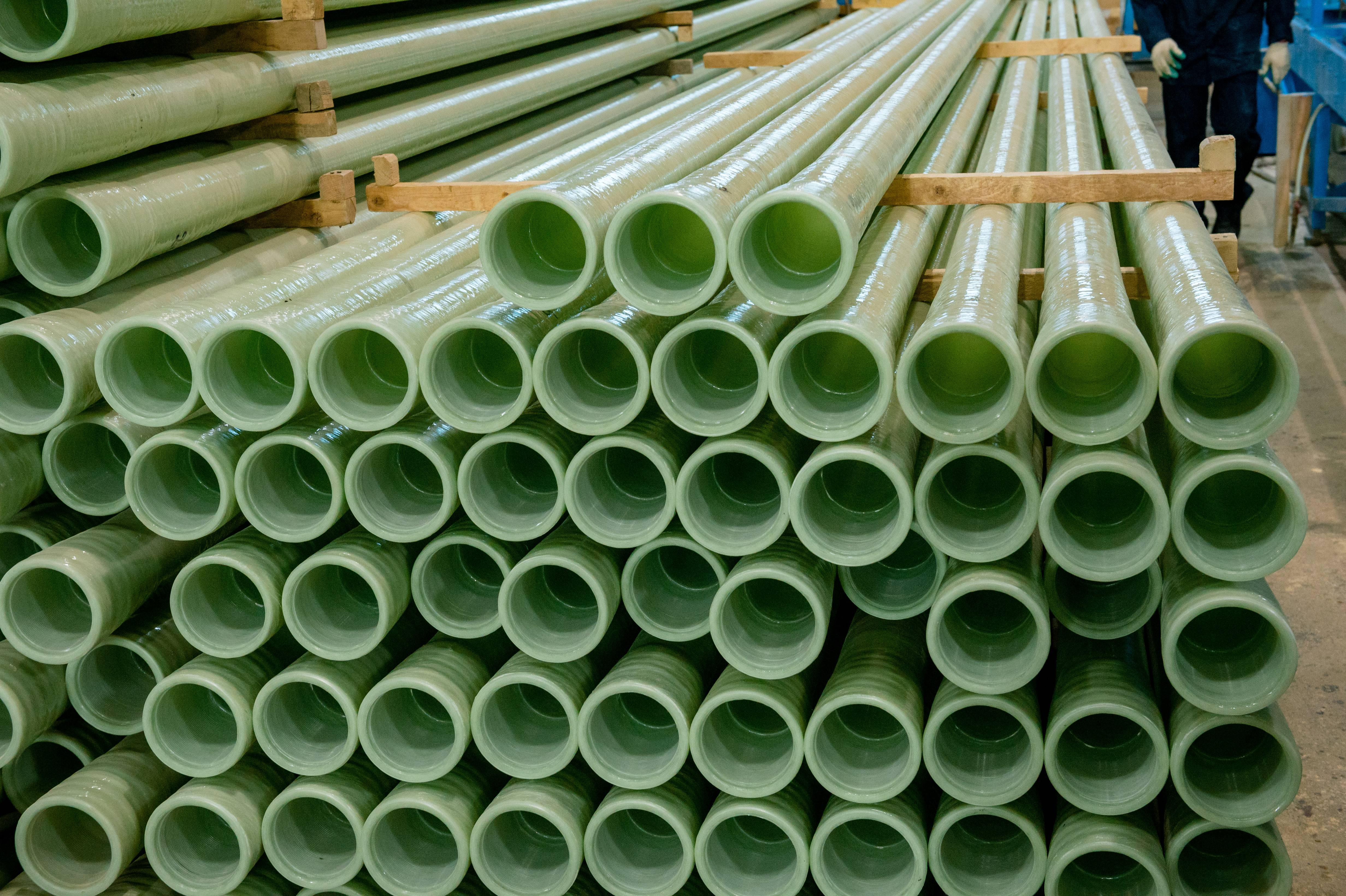 Стеклопластиковые трубы: особенности производства и производители - точка j