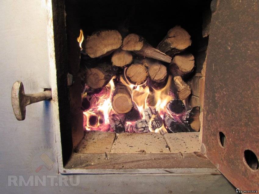 Какими дровами лучше топить печь?