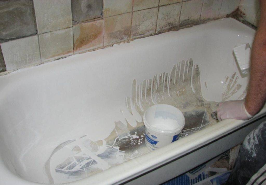 Реставрация чугунных и акриловых ванн своими руками в домашних условиях: все способы
