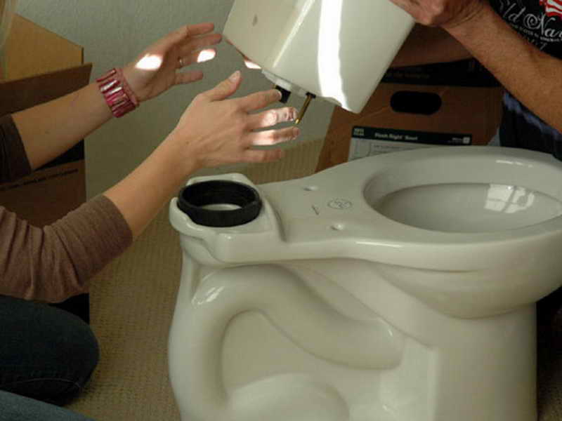 Течет бачок унитаза: как найти и устранить течь | ремонт и дизайн ванной комнаты