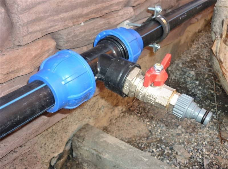 Соединение полиэтиленовых труб: как соединить пэ трубы для водопровода, как соединять водопроводные трубы