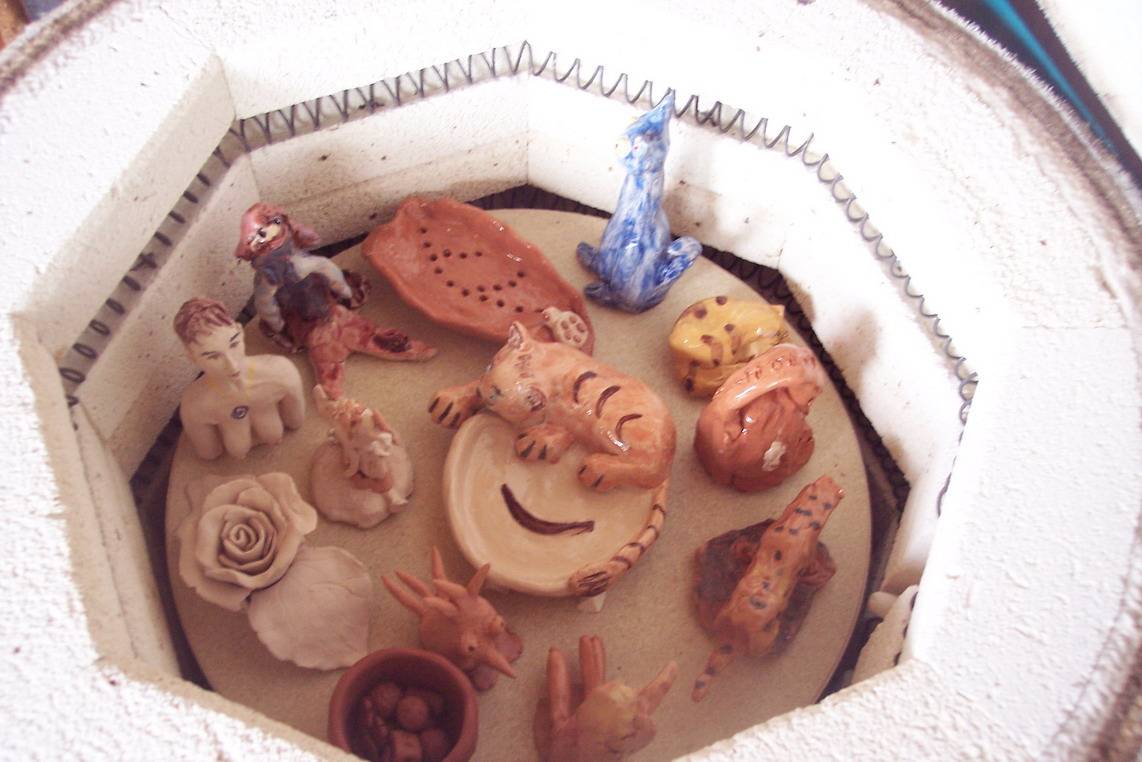 Печь для обжига изделий из глины: свойства керамики, особенности её обработки, изготовление печи своими руками