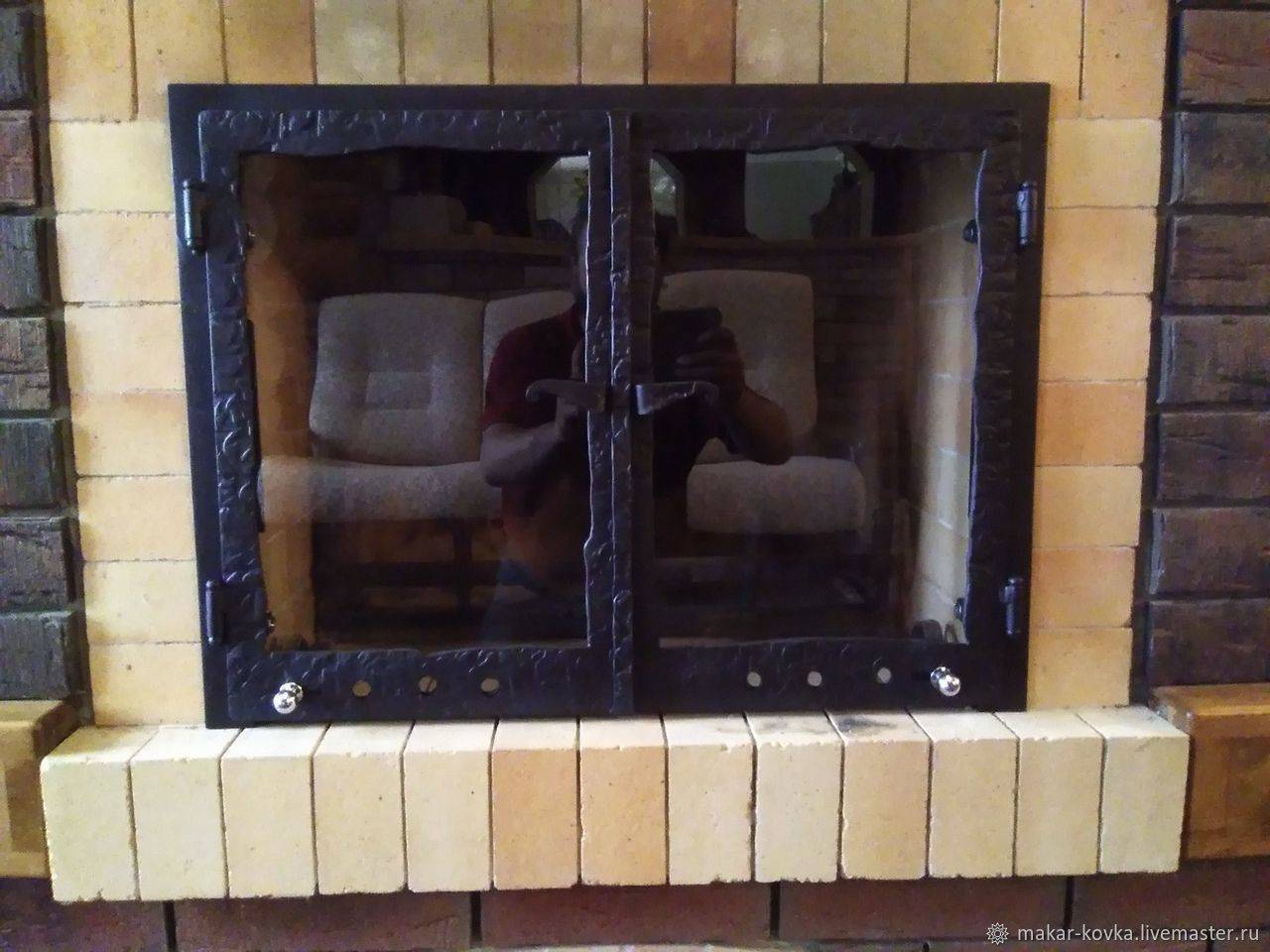 Дверца со стеклом для печи: достоинства и недостатки, установка
