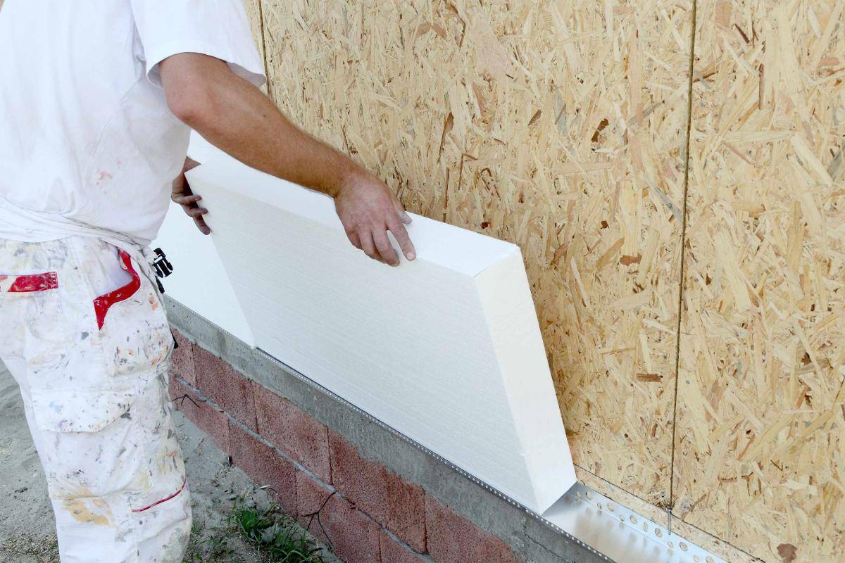 Пеноплекс или пенопласт — что лучше для утепления стен снаружи