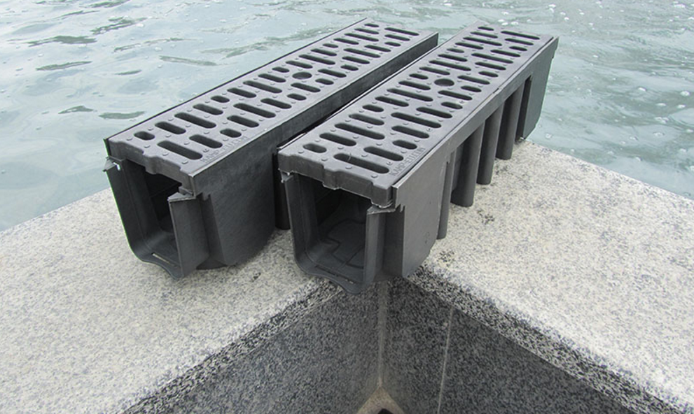Дорожный лоток водоотводный бетонный: типовые размеры и характеристики