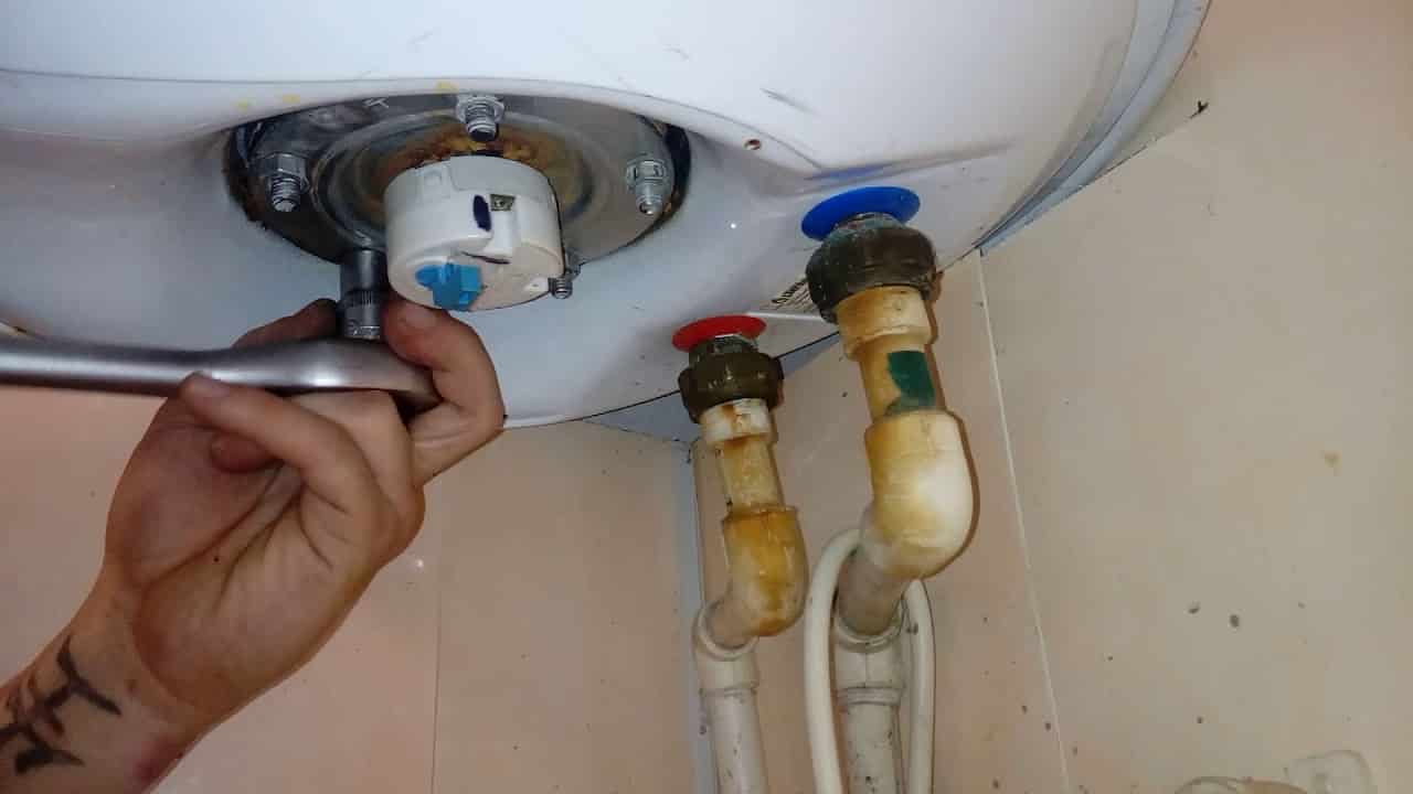 Течет клапан водонагревателя - почему у водонагревателя течет клапан