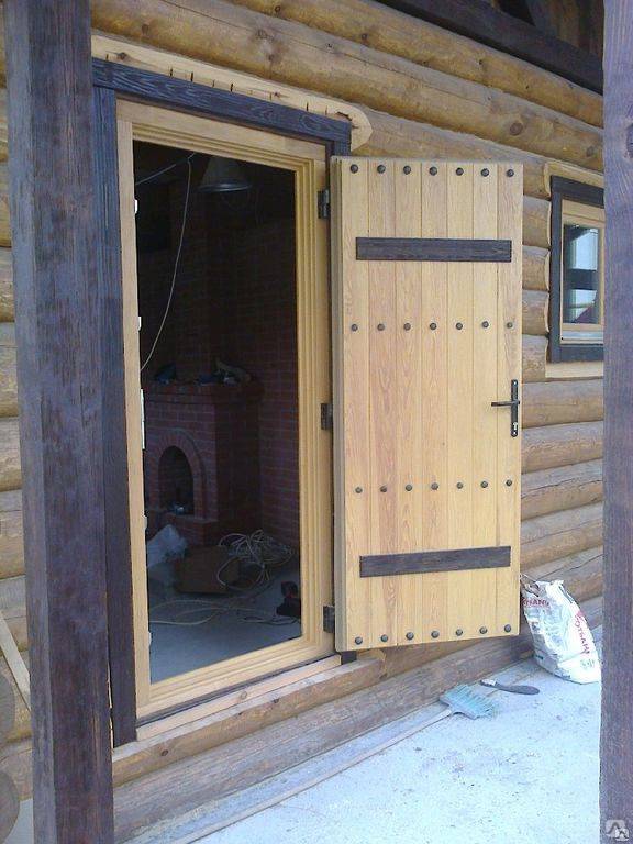Какой утеплитель лучше для входной металлической и деревянной двери