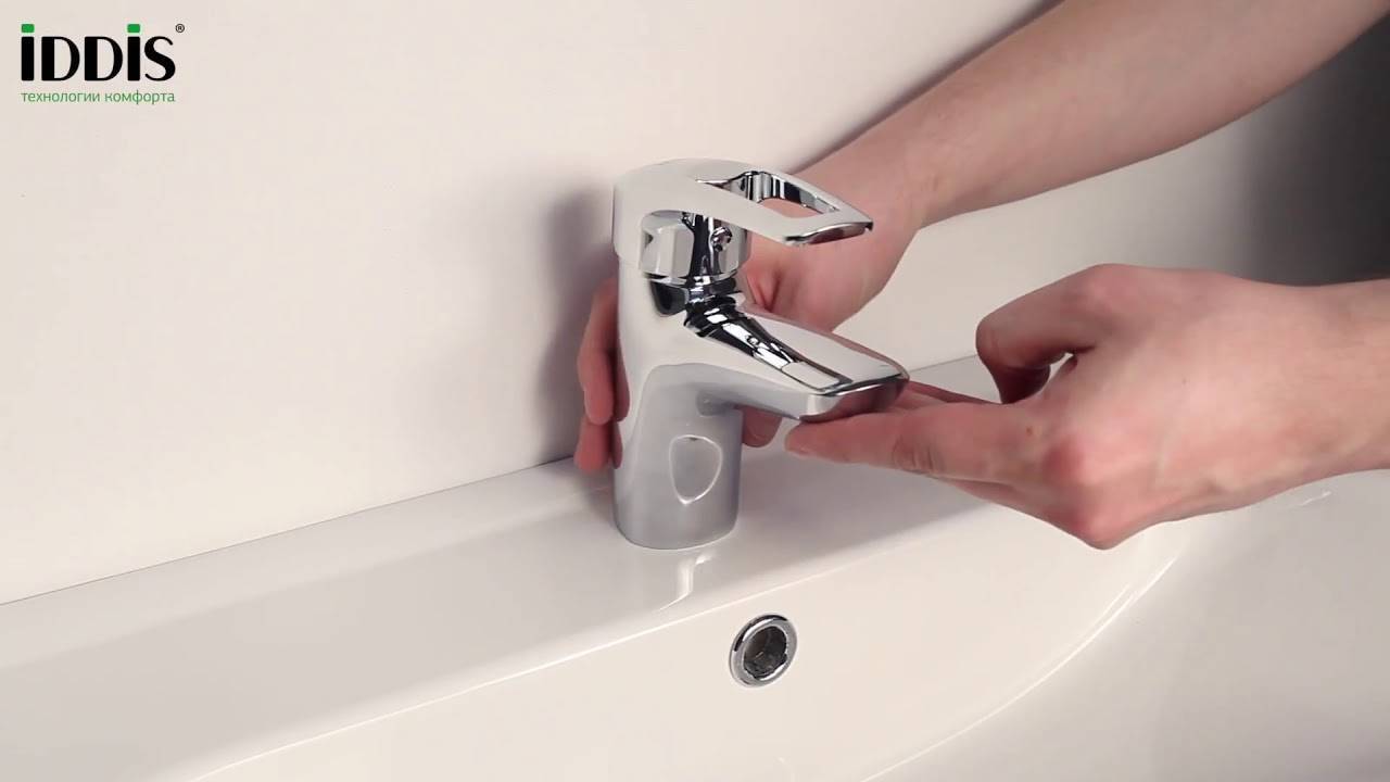 Донный клапан: что это такое, выпуск для раковины и заглушка «клик-клак» для ванны, пробка без перелива, белые модели grohe
