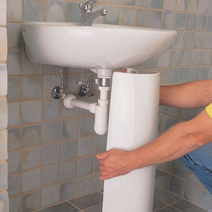 Как установить раковину с пьедесталом в ванной собственными руками