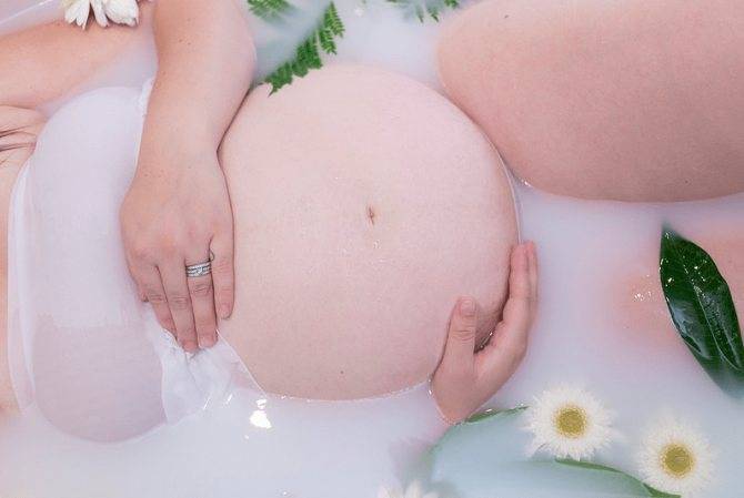 Можно ли принимать ванну во время беременности: горячую на ранних сроках