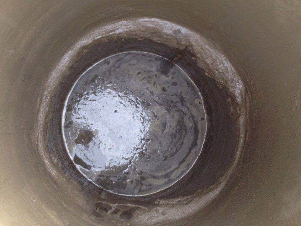 Как правильно очистить воду в колодце
