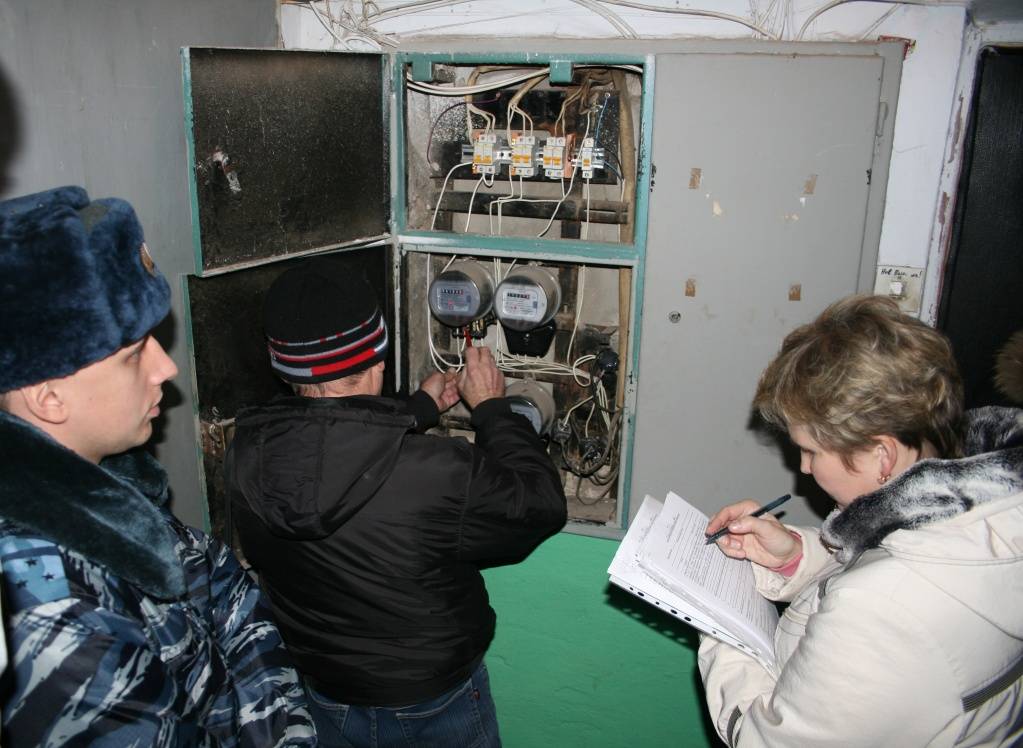 Ворованным электричеством можно 11 дней освещать минводы