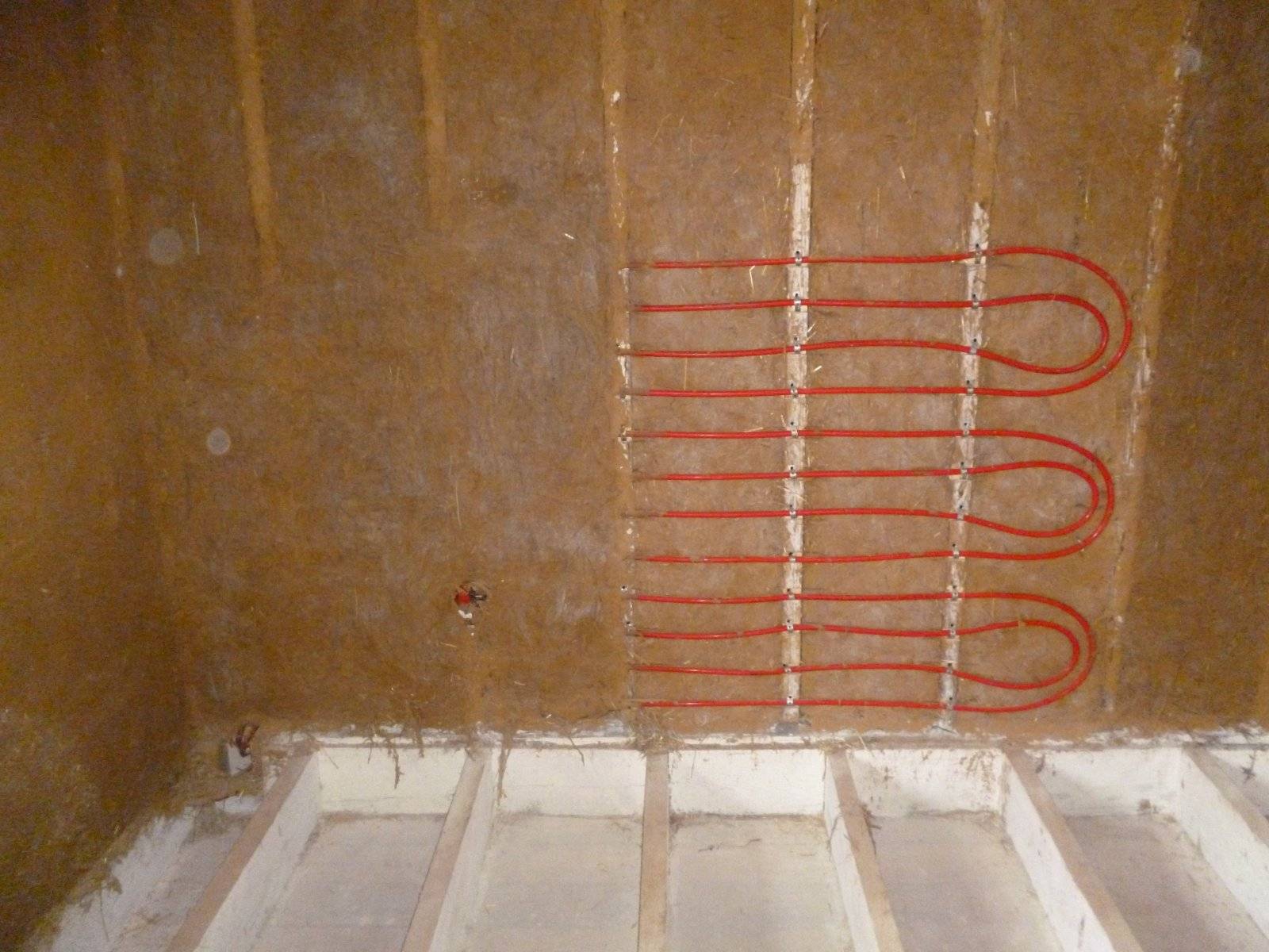Как и зачем люди делают тёплый пол на стены - кубанский мастер