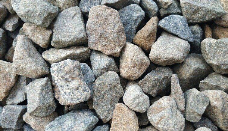 Камень песчаник – виды песчаника, его свойства, применение в строительстве и отделке, фото