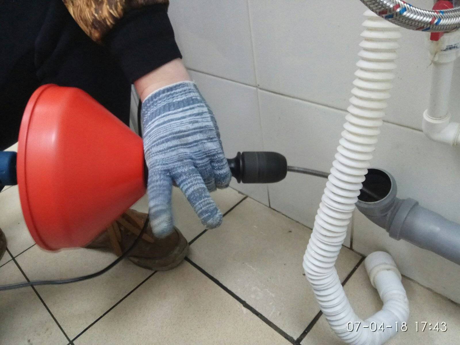 Оборудование для чистки канализации и прочистки труб