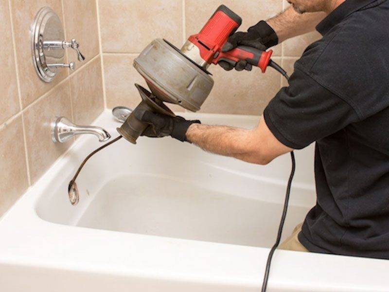 Засор в ванной как устранить: используем механические, химические и народные средства, чтобы прочистить трубу