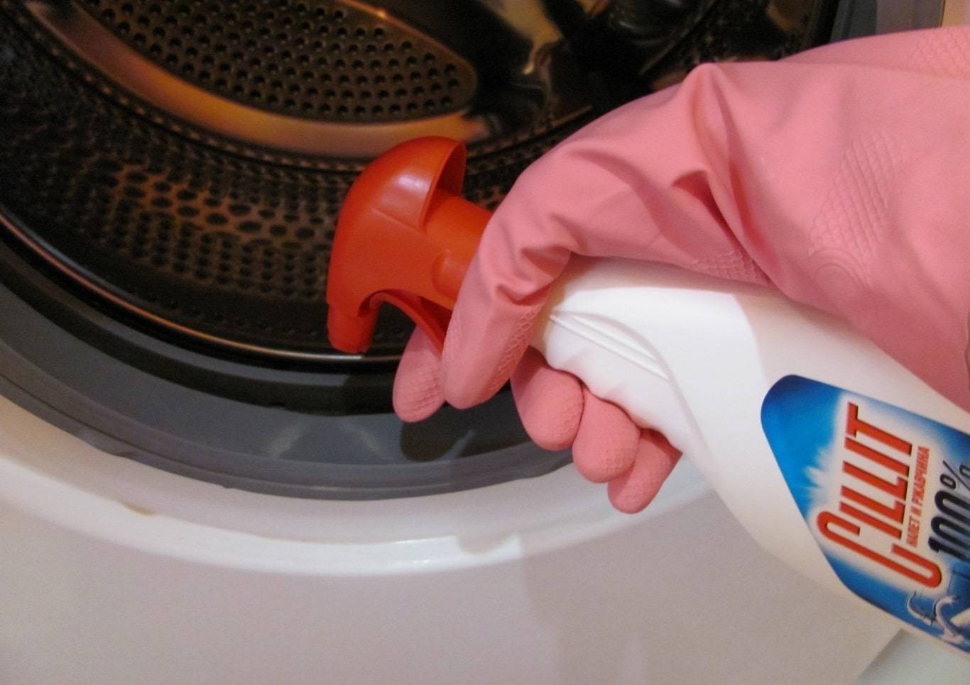 Запах в стиральной машинке: 5 эффективных способов борьбы