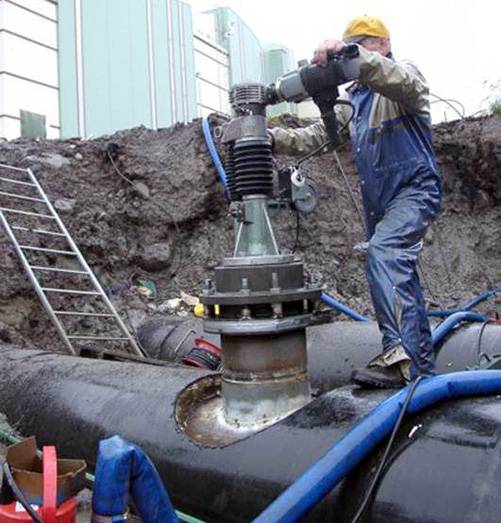 Врезка в водопровод под давлением: особенности монтажа - инструкция