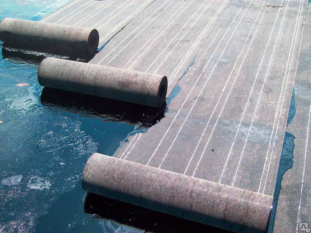 Чем сделать гидроизоляцию бетонного бассейна